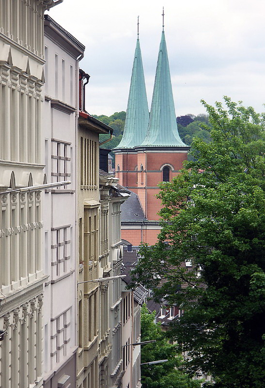 WTL Fassade PICT0549 Kopie.jpg - Blick vom Grünewalder Berg